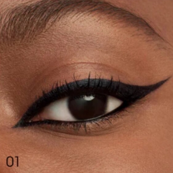 YSL Dessin Du Regard Waterproof High Impact Color Eye Pencil # 1 - Picture 2 of 4